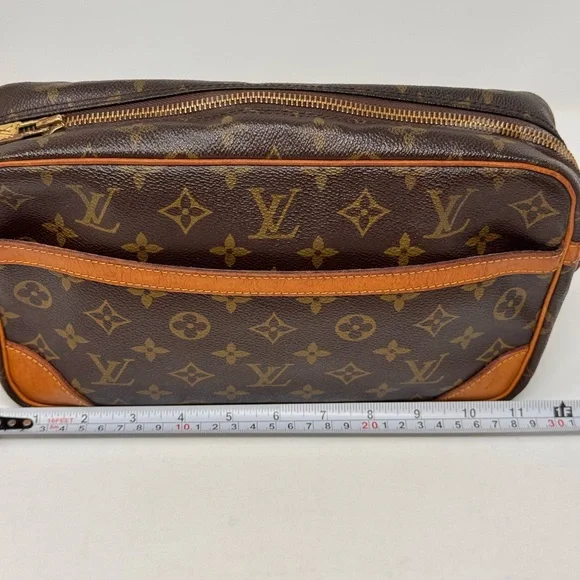 💯Authentic LOUIS VUITTON MONOGRAM VINTAGE COMPIEGNE 28 CLUTCH - Picture 9 of 10